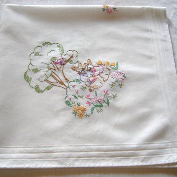 Lovely Vintage Easter Embroidery Rabbits with Eggbasket Linen Tablecloth with Handembroidery