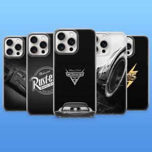 Funda negra para teléfono McQueen de Disney Pixar Cars, color oscuro, para iPhone 17 Pro, 16, 15, 14, 13, Samsung S26, S25, S24, S23 Fe, A16, A56, Pixel 10 y 9 Pro.