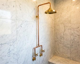 Sistema doccia a pioggia vintage in rame massiccio, set doccia a parete realizzato a mano, rubinetteria rustica per il bagno, decorazioni per il bagno in rame patinato