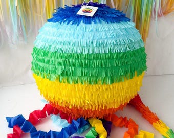 Rainbow Piñata / Радужная пиньята ручной работы