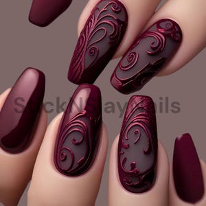 Faux ongles à coller de forme cercueil moyenne | Motif vigne rouge foncé, kit de nail art français brillant