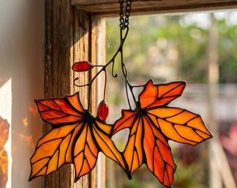 Maple Leaf Stained Glass Suncatcher, Custom Stained Glass Sun Catcher, Plant Lover Gift, Hanging Planter Style House Plant Decor