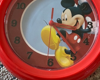 Vintage Mickey Mouse Battery Powered Wall Clock Collectible