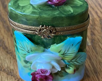 Gorgeous Vintage Fine Porcelain Limoges Boxes Hand Painted Made in France