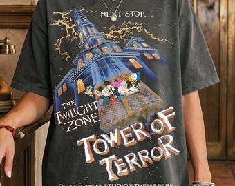 Camiseta Next Stop The Twilight Zone Tower of Terror, camiseta retro del parque temático Disney World, estampado vintage de Mickey Mouse de terror, vacaciones en Disney.