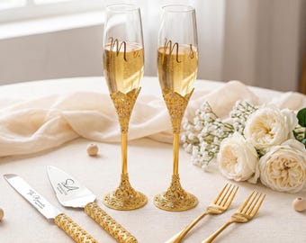 Gold Wedding Toasting Set, Champagne Flutes and Cake Server Set, Mr and Mrs Glasses, Gold Cake Knife and Server