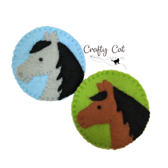 Horse brooch pin sale
