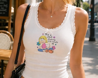 Camiseta sin mangas de encaje bordada de Lizzie McGuire, Camiseta sin mangas "De esto están hechos los sueños", Camiseta inspirada en Disney de los años 2000, Camiseta sin mangas de encaje con estilo retro de los 2000