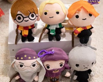 Poupée en peluche sorcier - personnage magique en peluche, jolie peluche, cadeau fantastique, breloque de sac anime doux, cadeau de collection pour fans