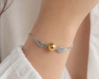 Gyllene Snitch-armband | HP-inspirerade trollkarlsfläktsmycken | Justerbar guld- och silverkedja | Magisk present till häxa eller quidditchfan