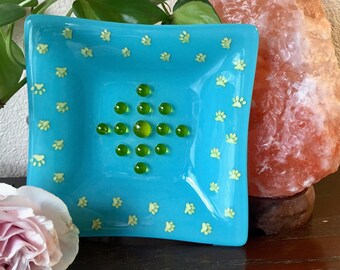 Paw Print Deep Dish, 6" x 6" light cyan fused glass with yellow accents