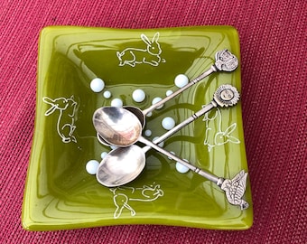 Bunny Rabbit Dish, 6" x 6" green fused glass Dish with lifters