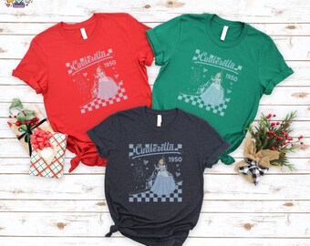 Retro Disneyland Princess All Characters Checkered Signature T-shirt, Personalized Group Matching, Disney Princesses Girls Trip, PNG Digital