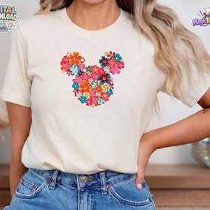 Blommig t-shirt med Musse Pigg-huvud, Disney-blommotiv PNG-nedladdning bild 5