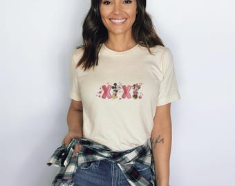 Custom XOXO Mickey and Minnie Sweatshirt, Valentine Gift Hoodie, Disney Couple Disney Matching Sweater, Disney Lover Valentines PNG Digital