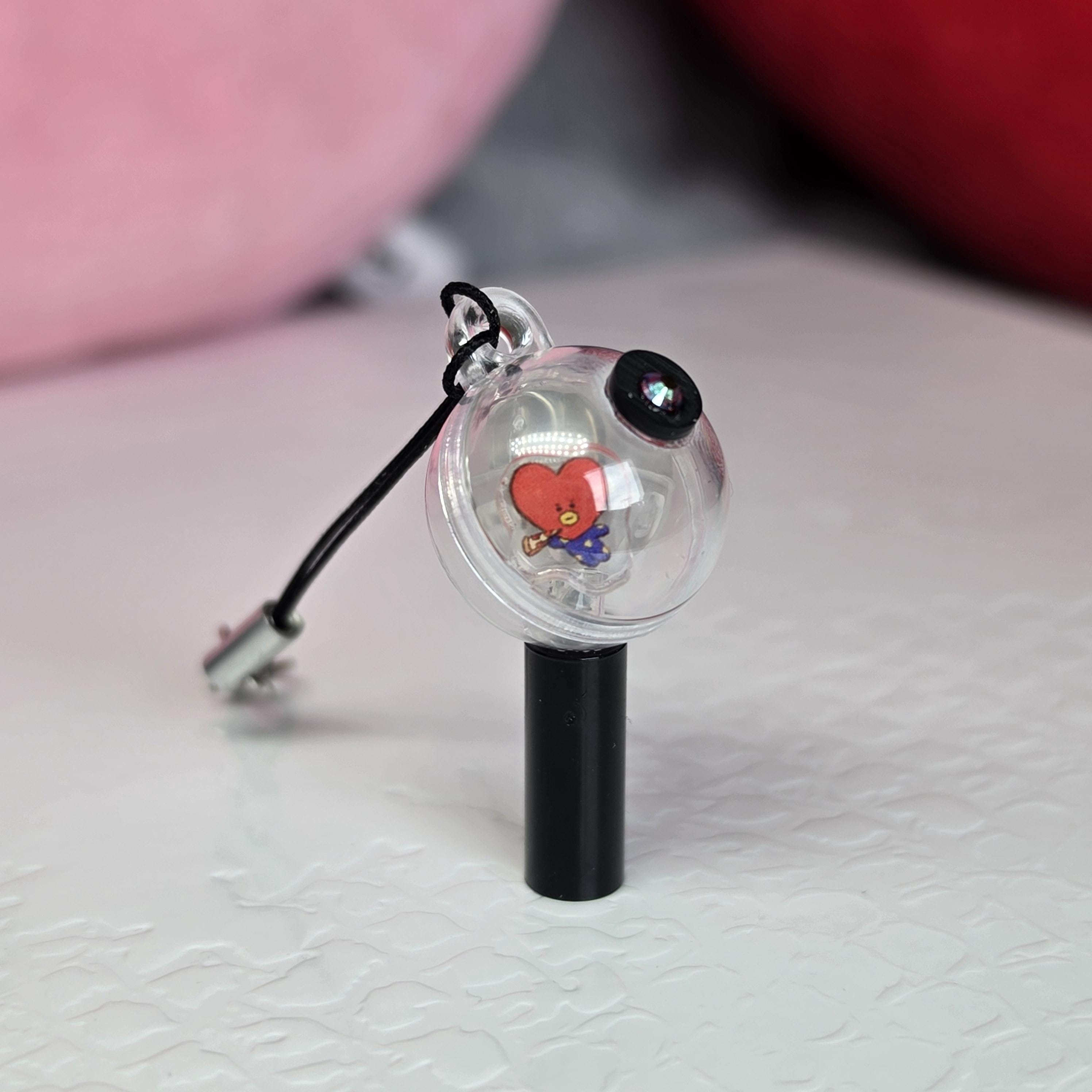 Bts taehyung keyring - Etsy 日本