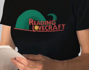 Reading Lovecraft - Lovecraft T-shirt, Lovecraft Shirt, Lovecraft Tee, Cthulhu T-shirt, Cthulhu Shirt, Lovecraft Cthulhu Shirt, plus size