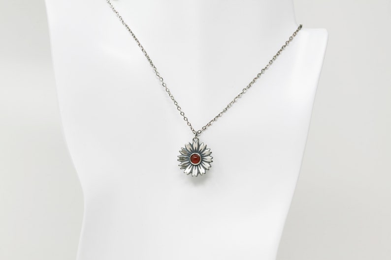 Carnelian 925 Sterling Silver Flower Necklace Antique Finish