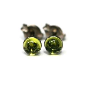 Peridot Titanium Hypoallergenic Stud Earrings - 4mm