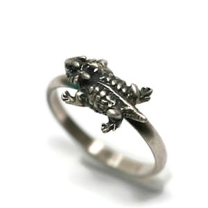 Horny Toad Ring Vintage Silver - 925 Sterling Silver