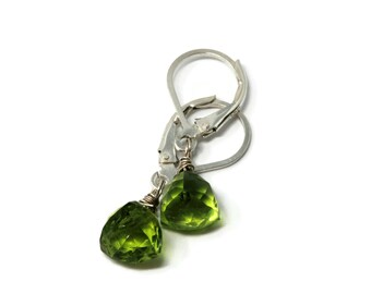 Peridot Quartz Trillion Cut 925 Sterling Silver Lever-back Drop Earrings