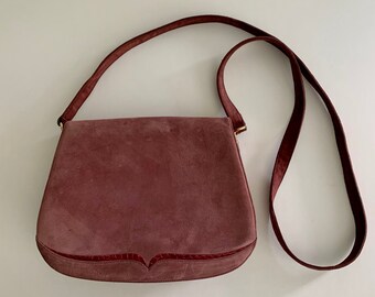 Bally crossbody dusty rose suede flap bag w/snake detail