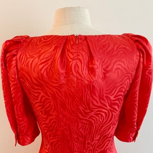 Oscar de la Renta red silk sweetheart neckline mini dress-size XXS/XS 画像 5