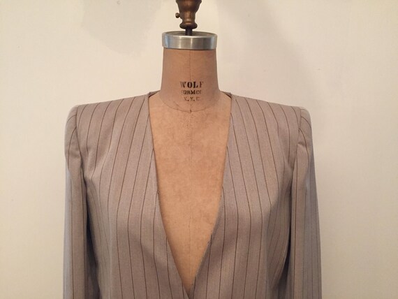 Valentino Boutique pinstripe 80s blazer - image 5