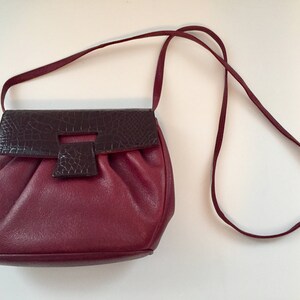 Vintage Valentino Garavani crossbody red leather bag with oxblood snake flap image 6