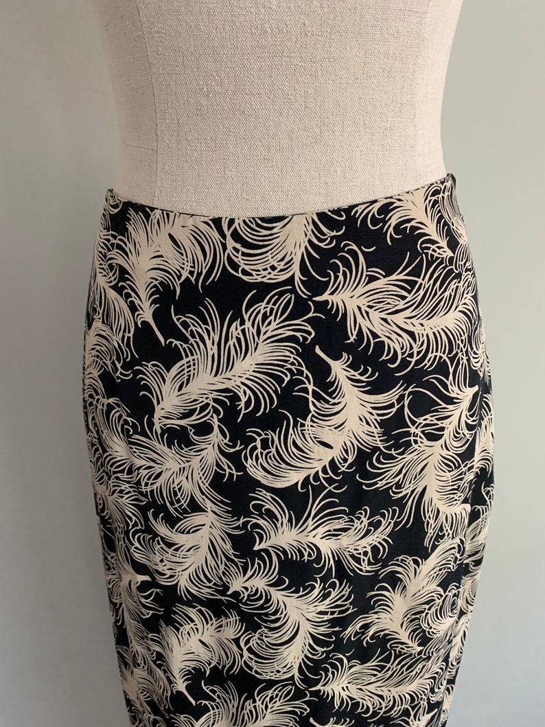 Norma Kamali 1980s Rayon feather print pencil skirt with kick pleat image 6