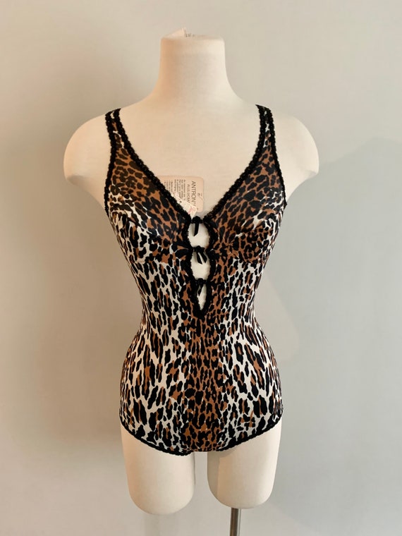 Vanity Fair leopard print pantie corsalette bodys… - image 2