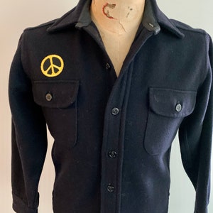 Van Heusen Windbreaker CPO Navy wool shirt jacket with peace sign patch-size S image 3