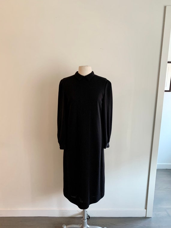 Lovey classic wool knit Adele Simpson collared dr… - image 1