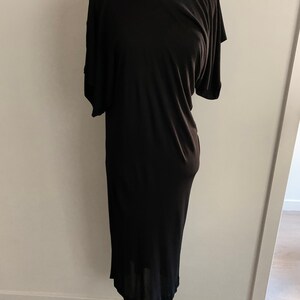Stunning Jean Muir Black Rayon Jersey Knit Asymmetrical Dress-Size 10 US image 2