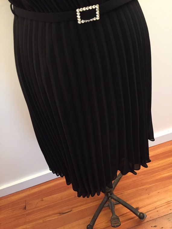 J Ribhoff Couture 1980s crepe chiffon knife pleat… - image 5