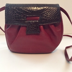 Vintage Valentino Garavani crossbody red leather bag with oxblood snake flap image 1