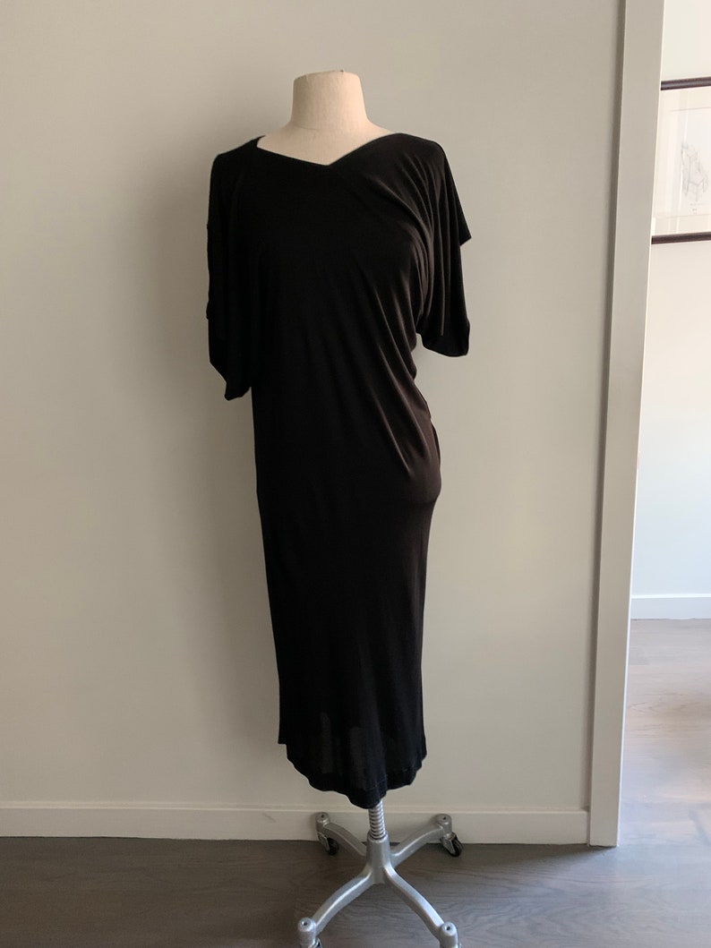 Stunning Jean Muir Black Rayon Jersey Knit Asymmetrical Dress-Size 10 US image 4