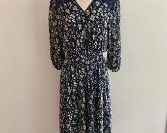 Diane Fres silk navy floral/dot  dress-size 1 petite