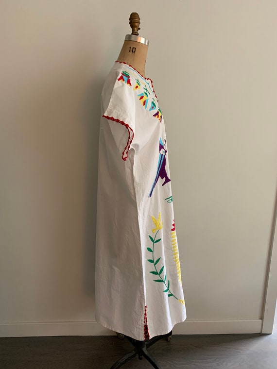 Beautifully embroidered mexican cotton shift dres… - image 8