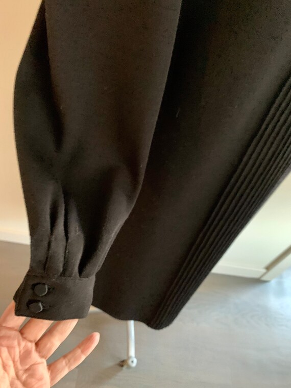 Lovey classic wool knit Adele Simpson collared dr… - image 7