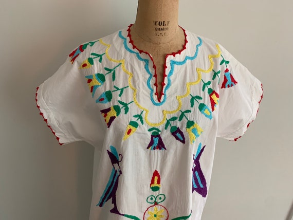 Beautifully embroidered mexican cotton shift dres… - image 4