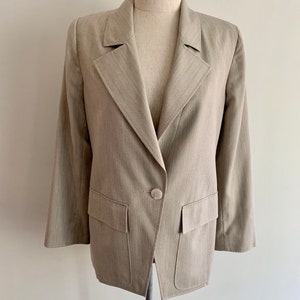 Valentino Boutique vintage 1980s lightweight tan wool blazer-size S/M image 6