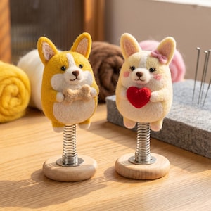 Couple Corgi Needle Felting Kit, DIY Wool Wobble Head Supplies, Beginner Spring Base Figurine Felting Set for Stress Relief & Gift