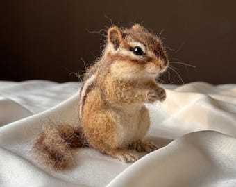 Chipmunk Beginner Needle Felting Kit|Wool Tools+Step Guide,DIY Woodland Animal Craft,Relax Hobby Gift for Crafters,Birthday Holiday Present