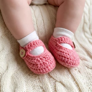 Easy Crochet Baby Booties Pattern PDF Button Strap Mary Jane Shoes Newborn Beginner Tutorial Instant Download