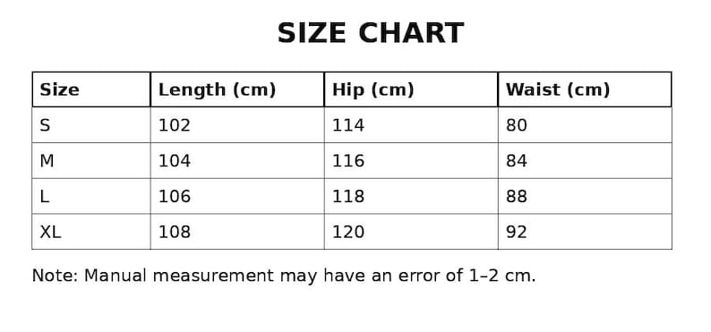 Puede incluir: Una tabla de tallas blanca con texto negro. La tabla enumera las tallas S, M, L y XL, con las medidas correspondientes de largo, cadera y cintura en cm. La nota indica que la medici&oacute;n manual puede tener un error de 1-2 cm.