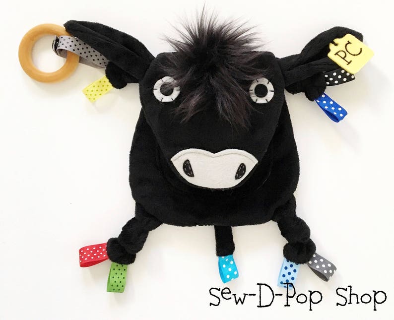 Jouet sensoriel vache - Créatrice ETSY : SewDPopShop