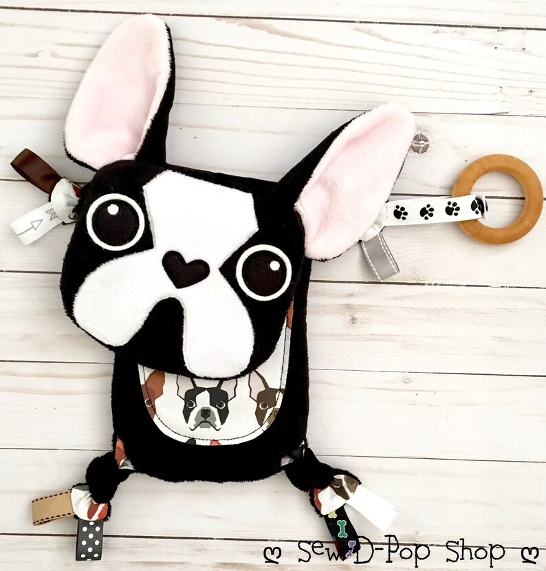 Boston Terrier bébé jouet Mini doudou dentition souvenir - Créatrice ETSY : SewDPopShop