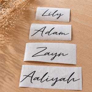 Pegatina personalizada con nombre / Vinilo adhesivo impermeable para tazas y portátiles