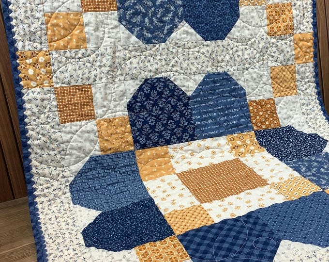 Handmade Daisy Chain Quilted Runner and Coordinating Pillow Case Bundle, Blue Gold Floral Patchwork, Lori Holt Design